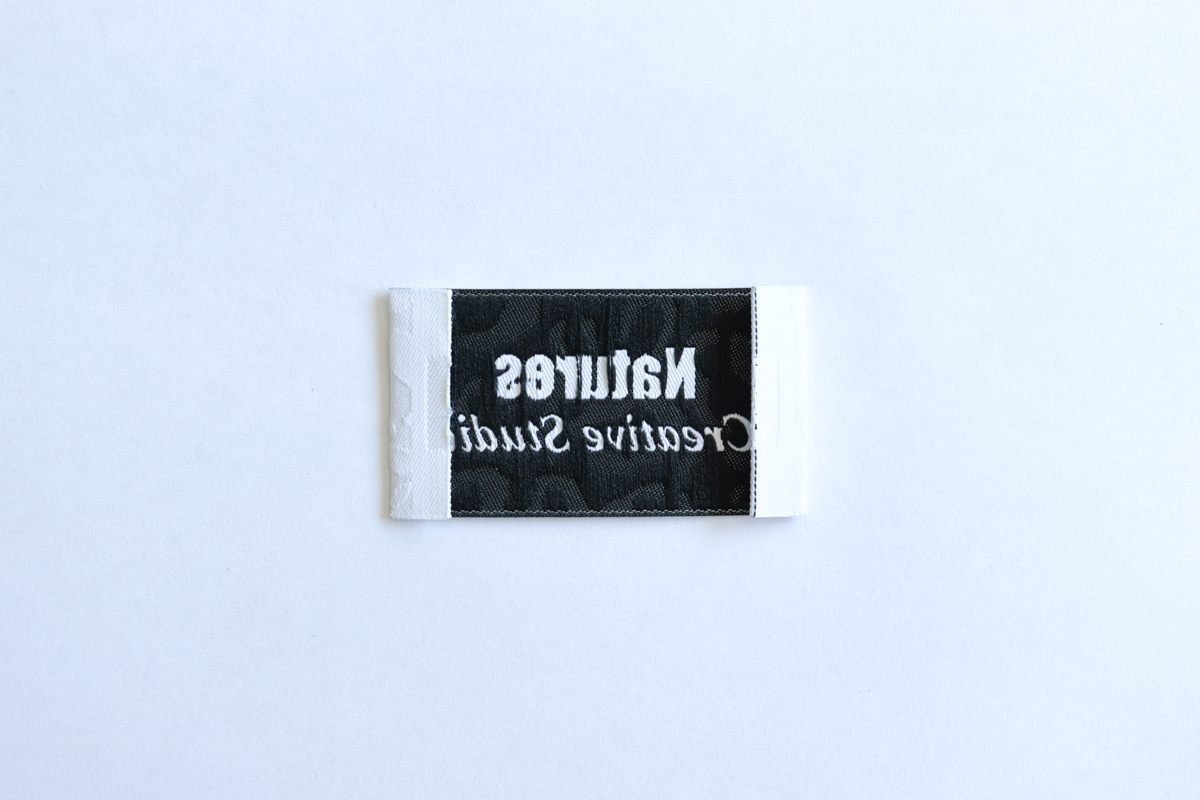 エンボス加工のような立体感のある柄を表現しました（R2-1）Natures